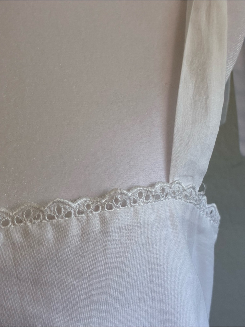 Loretta Caponi Donata White Cotton Embroidered Eyelet Tie-Shoulder Tank Top - Picture 8 of 11